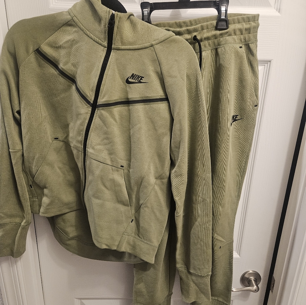 Nike women's track suit XL jacket L pants